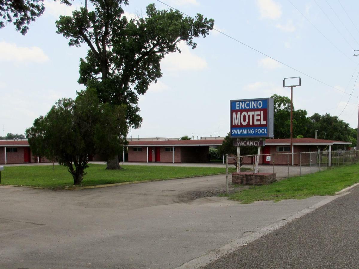 Encino Motel Pleasanton Exterior photo